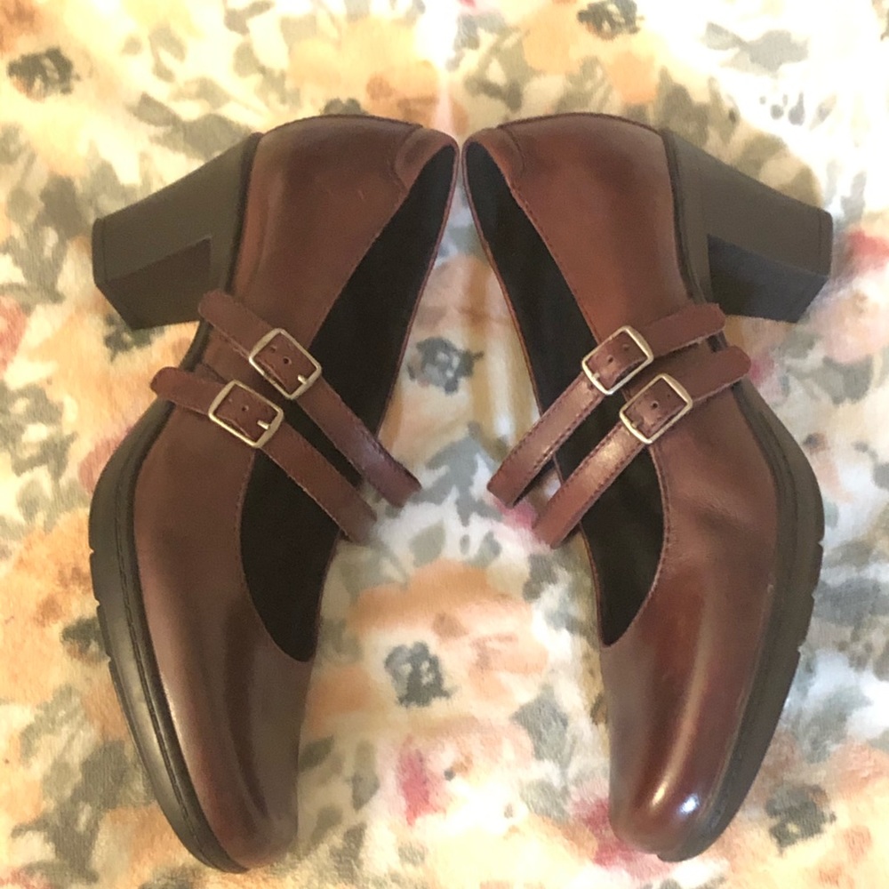 Clark’s Bendables 2 Strap Mary Jane Pump shoes ❤️